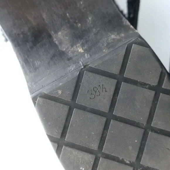 Chanel 16C Sequin Slingback Sandals Black Size 38.5 - Picture 12 of 12